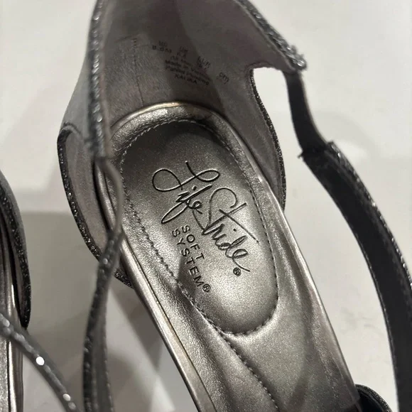 Life Stride Soft System Silver Glitter Women's Shoes Size 8.5 - Picture 2 of 15